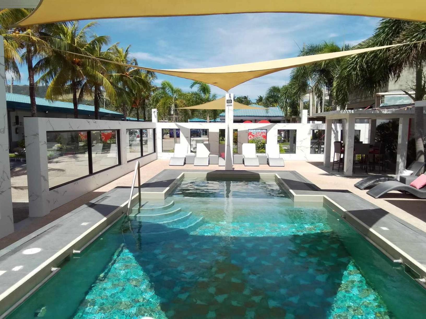 Cave Beach Resort Boutique Luxury Accomodation Dingalan Exteriér fotografie